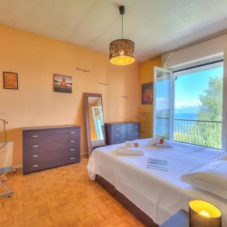 Easy Panorama Hill - Happy Tatil Evi Stresa